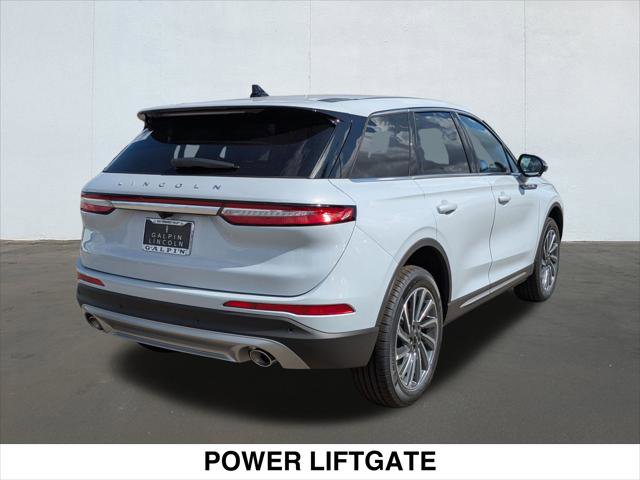 New 2025 Lincoln Corsair Reserve image 2