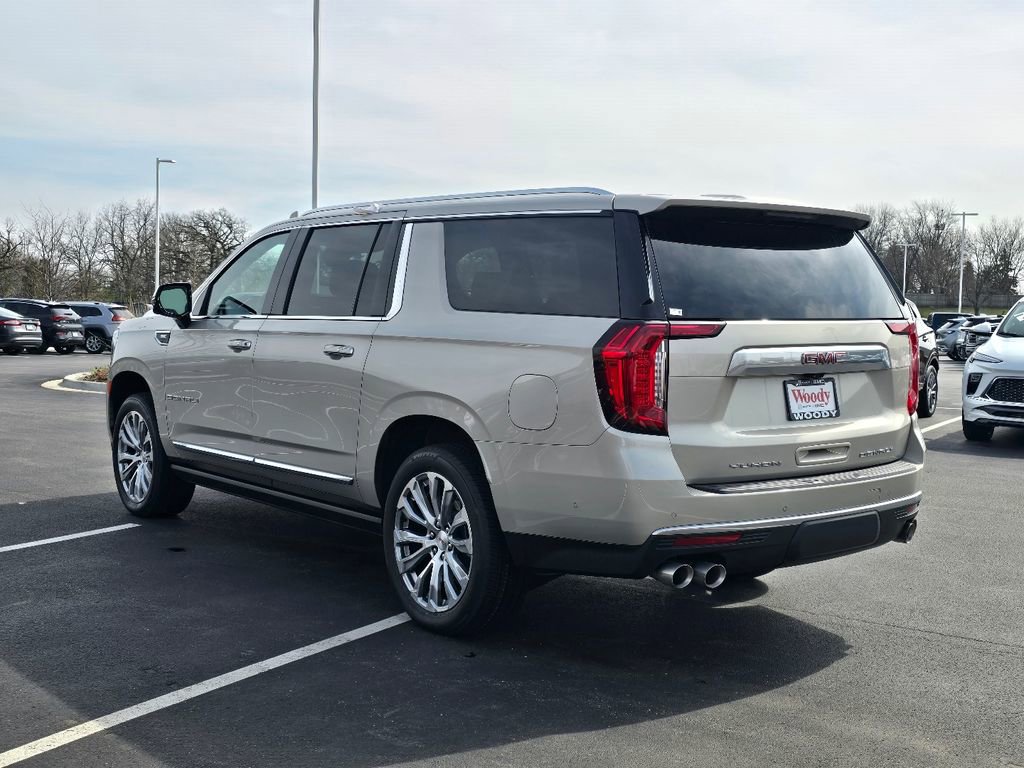 Certified 2023 GMC Yukon XL Denali w/ Denali Reserve Package image 9