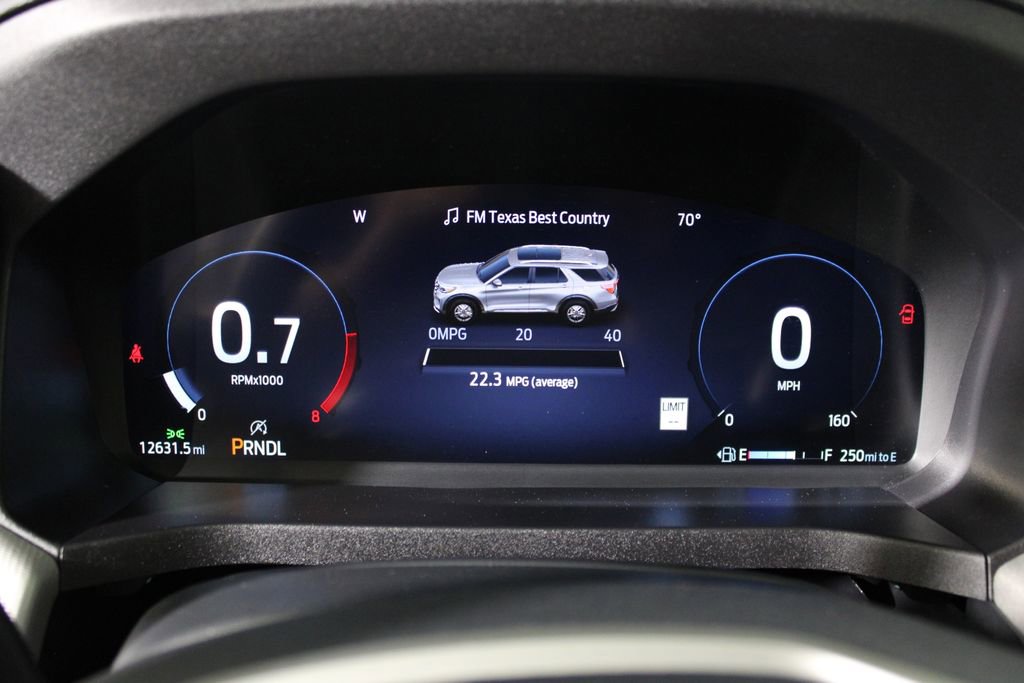 Certified 2025 Ford Explorer Active image 18
