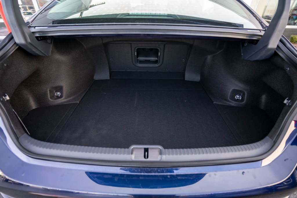 New 2025 Lexus ES 350 Ultra Luxury image 13