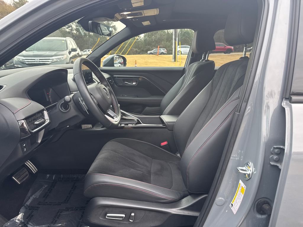 Certified 2025 Acura ADX A-Spec image 11