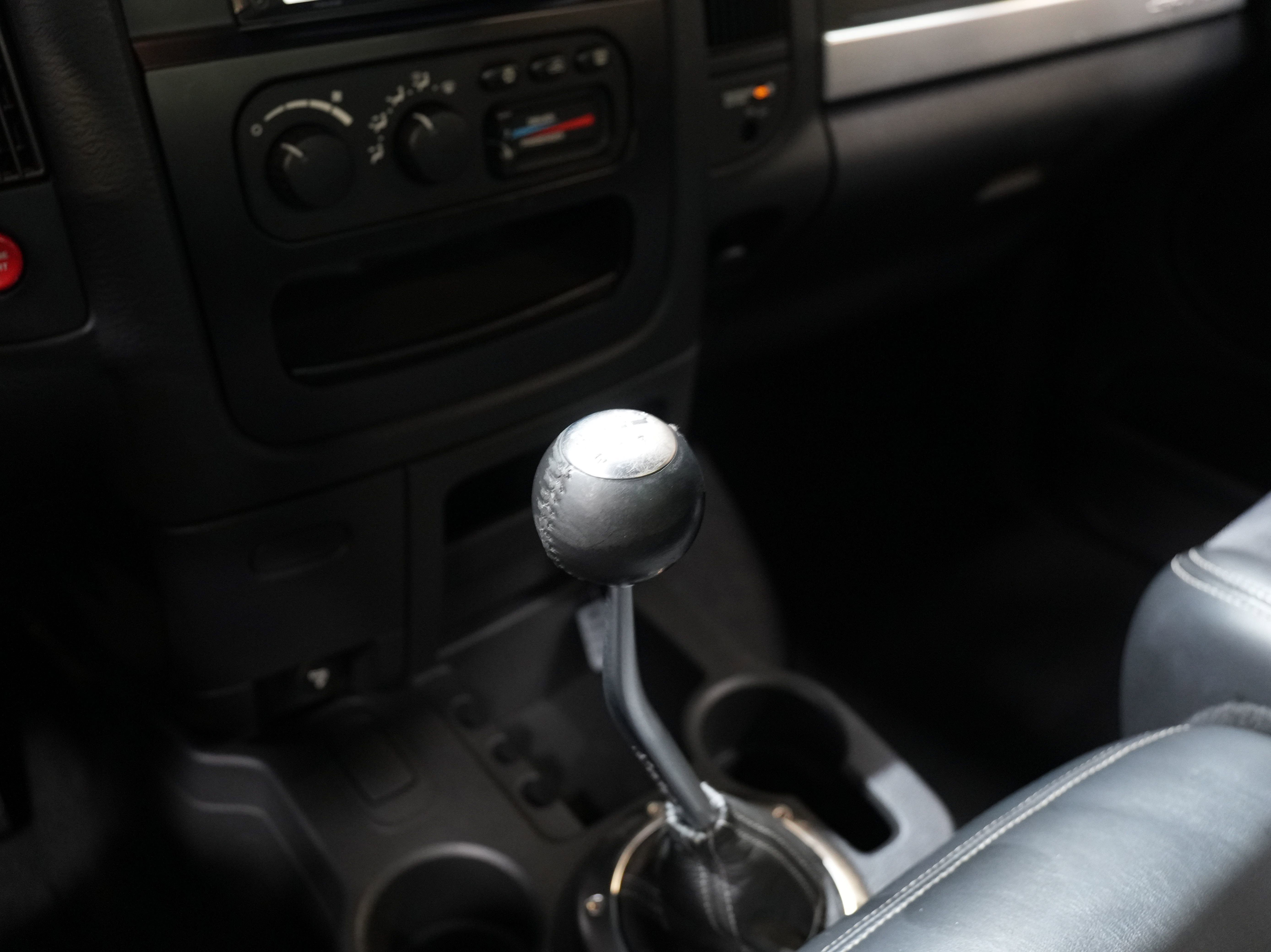 Used 2005 Dodge Ram 1500 Truck 2WD Regular Cab image 41