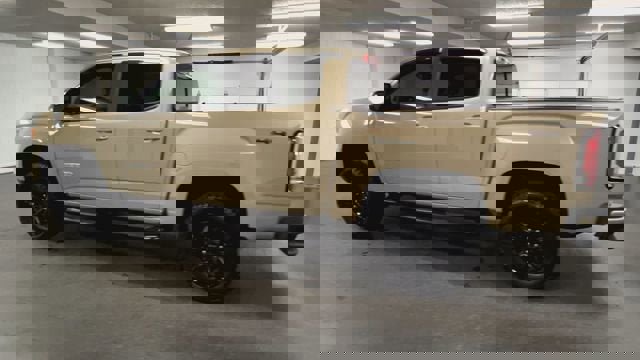 Certified 2022 GMC Canyon Elevation w/ Trailering Package image 6