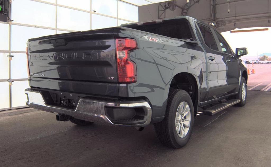 Used 2021 Chevrolet Silverado 1500 LT image 4