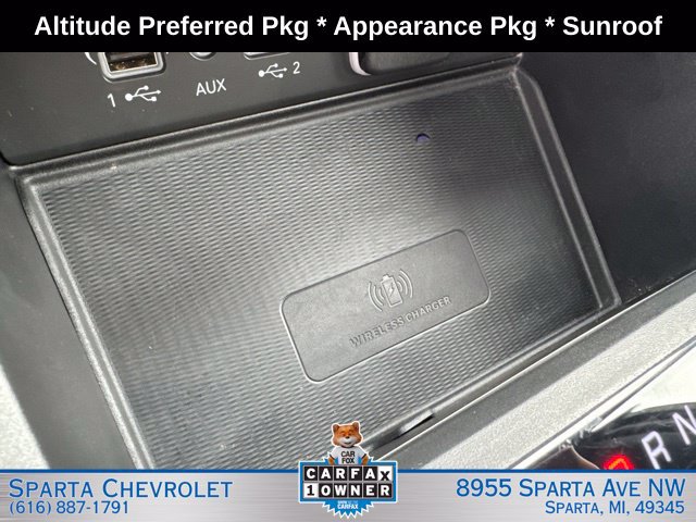 Used 2024 Jeep Grand Cherokee Altitude AWD/4WD image 26