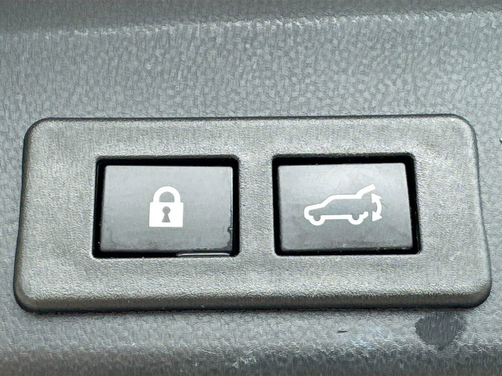 Used 2021 Subaru Ascent Limited AWD/4WD image 34