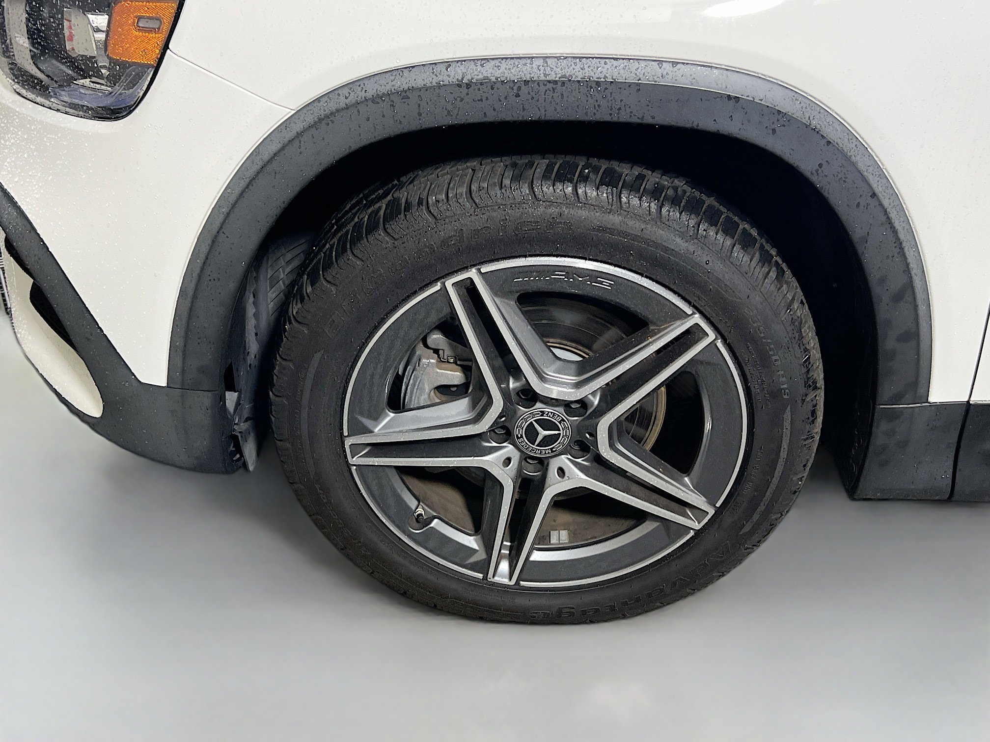 Used 2021 Mercedes-Benz GLB 250 image 13