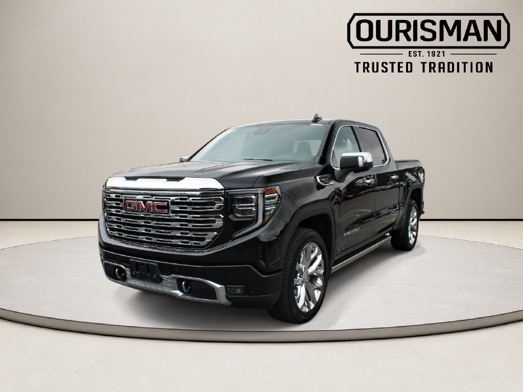 Used 2023 GMC Sierra 1500 Denali w/ Technology Package AWD/4WD image 4