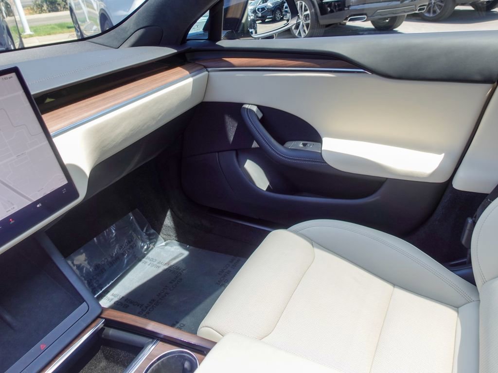 Used 2024 Tesla Model S AWD/4WD image 15