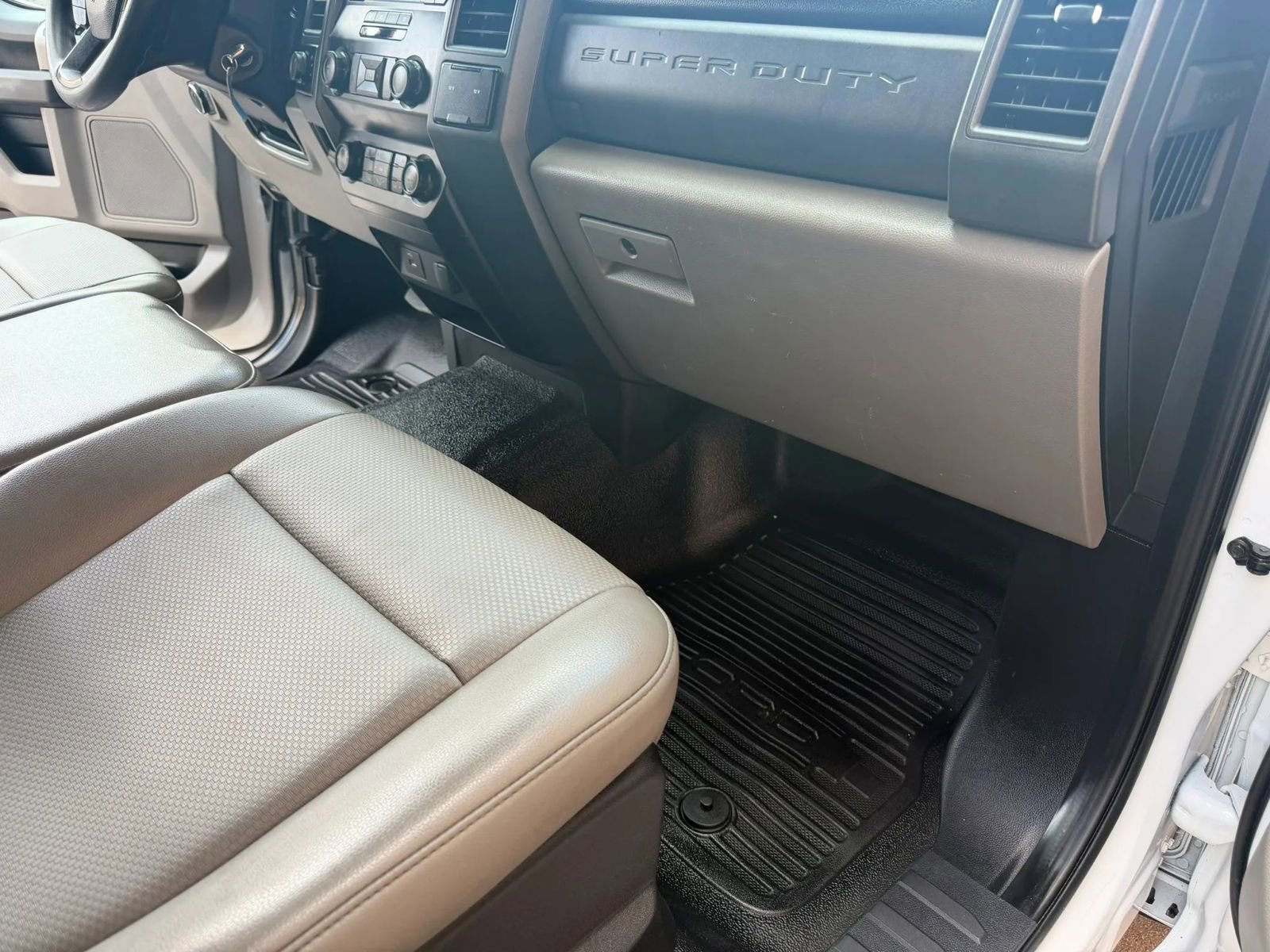 Used 2021 Ford F250 XL w/ Power Equipment Group AWD/4WD image 23