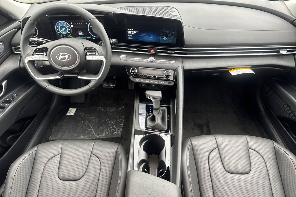 New 2026 Hyundai Elantra Limited FWD image 13