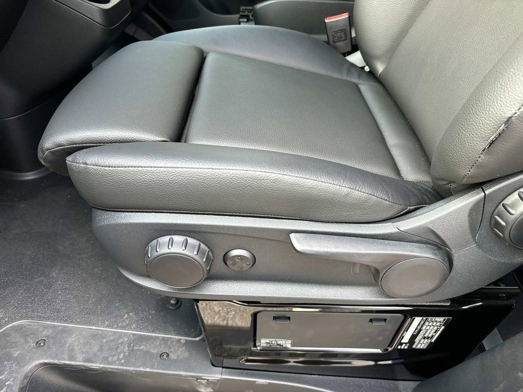 New 2024 Mercedes-Benz Sprinter 2500 image 17