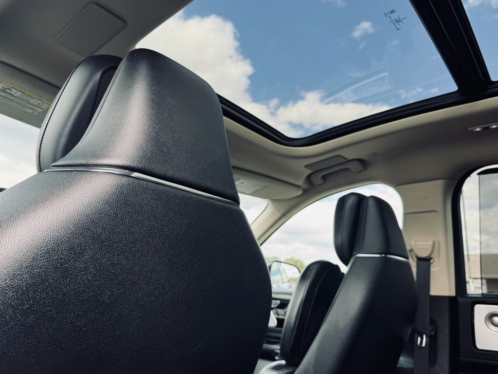 Used 2021 Lincoln Aviator Reserve w/ Equipment Group 202A image 29