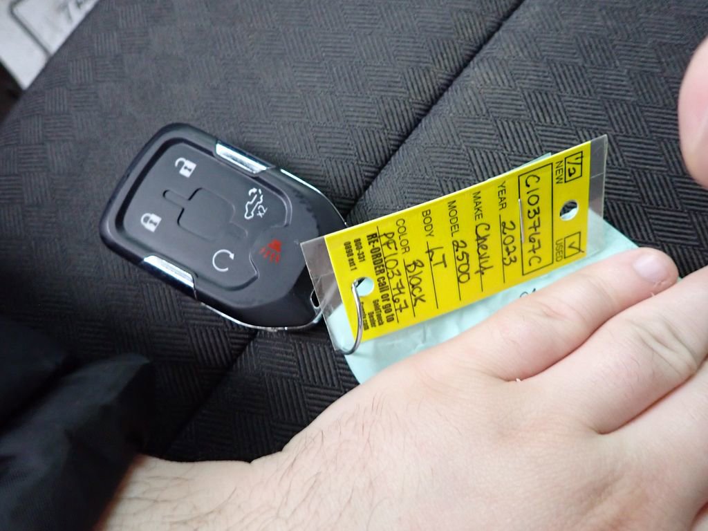 Used 2023 Chevrolet Silverado 2500 LT image 36