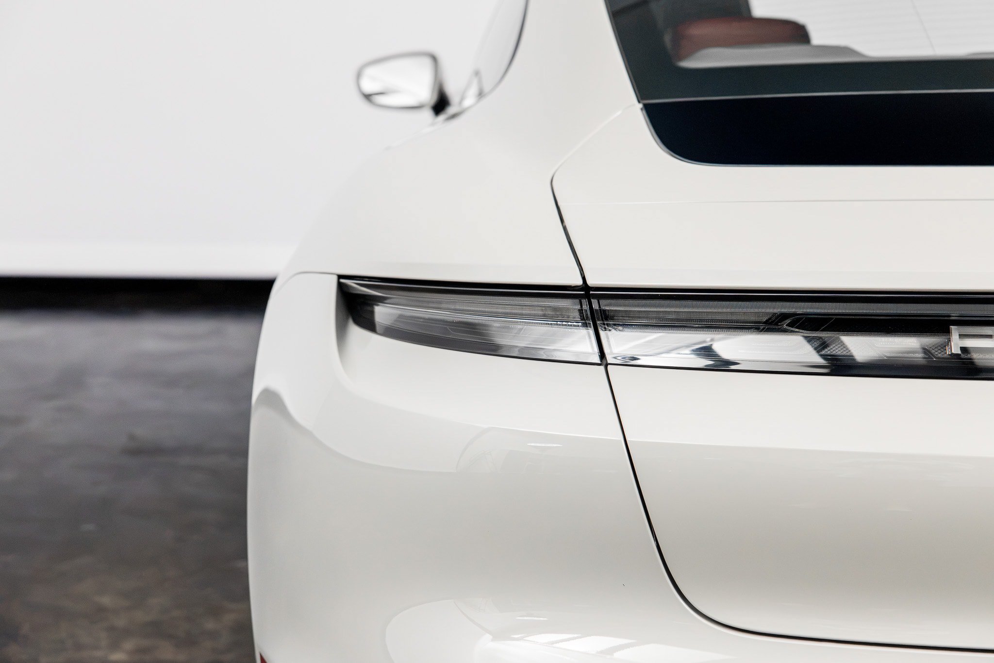 Used 2021 Porsche Taycan RWD image 17
