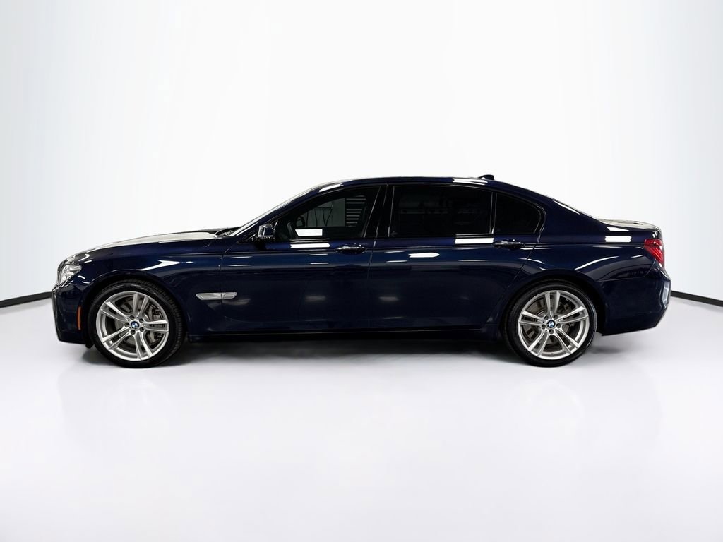 Used 2015 BMW 750Li image 8