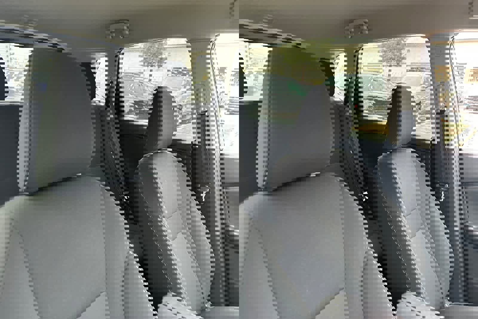 Used 2024 Nissan Rogue S image 18