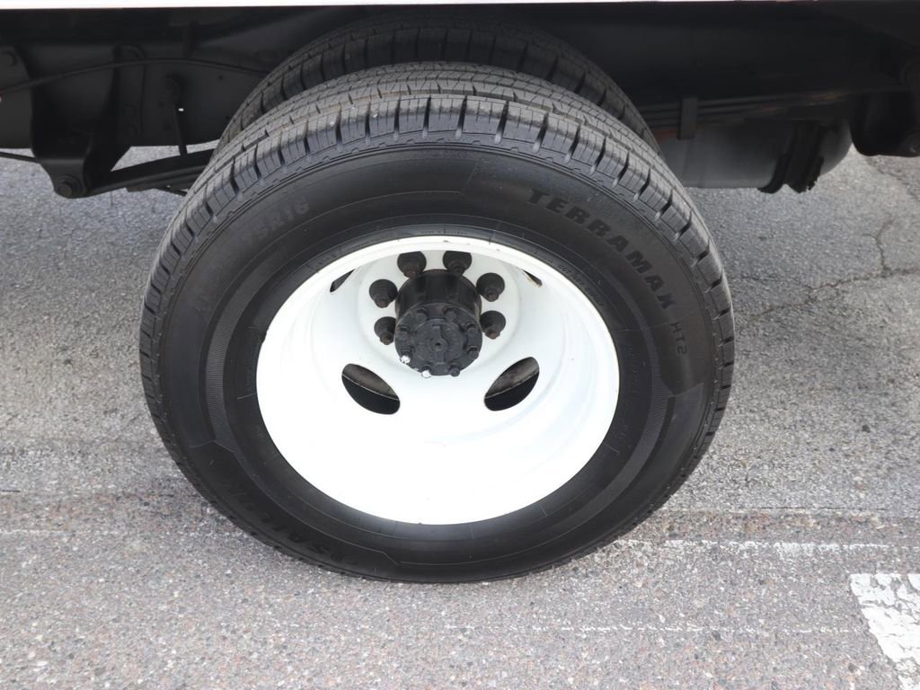 Used 2023 Ford E-350 and Econoline 350 Super Duty w/ Power Windows & Locks Group RWD image 9