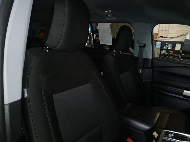 Used 2023 Ford Explorer XLT image 52