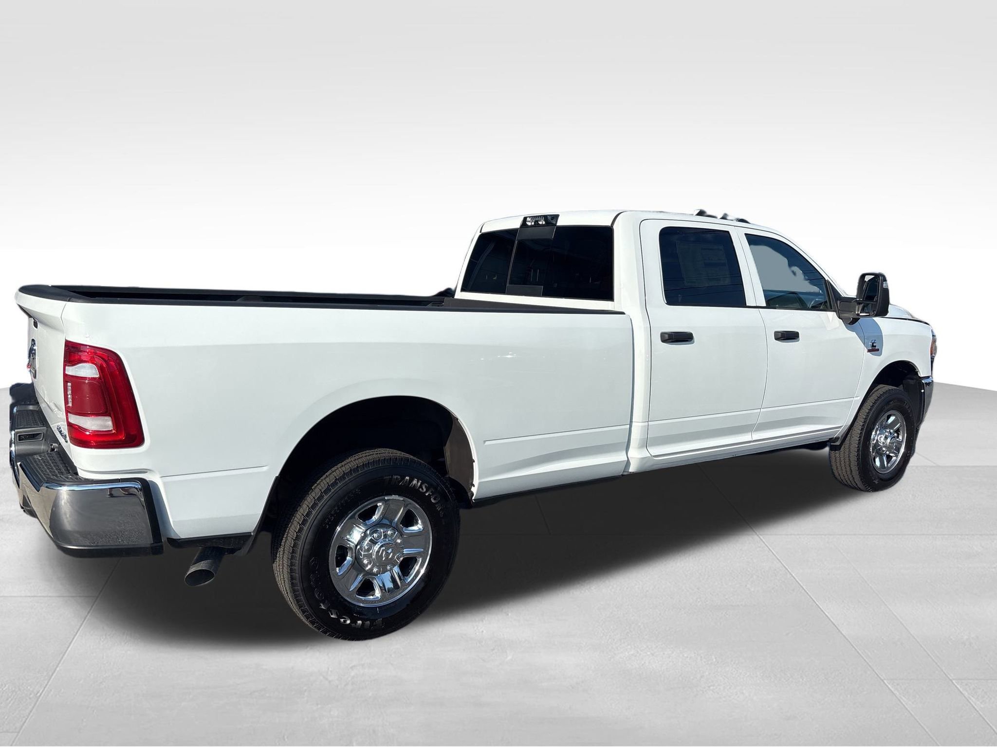Used 2024 RAM 2500 Tradesman w/ Safety Group image 2