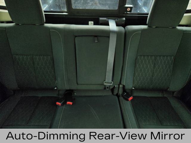 Used 2019 Nissan Titan SV w/ SV Convenience Package image 16