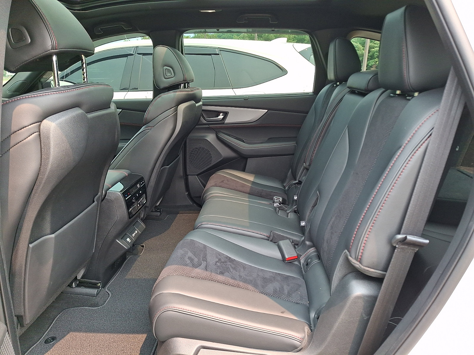 Certified 2024 Acura MDX A-Spec AWD/4WD image 10