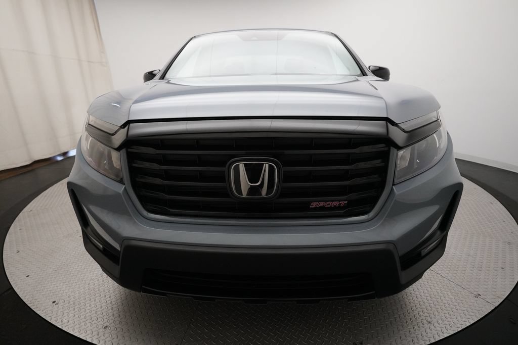 Used 2023 Honda Ridgeline Sport image 11