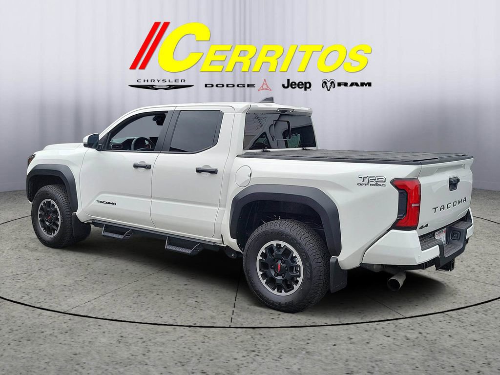 Used 2025 Toyota Tacoma TRD Off-Road w/ TRD Off Road Upgrade Package AWD/4WD image 2