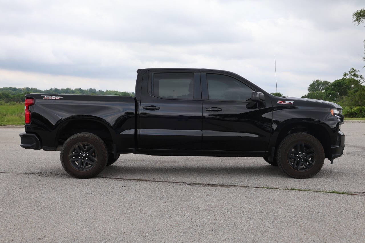 Used 2022 Chevrolet Silverado 1500 LT Trail Boss w/ Convenience Package II AWD/4WD image 7