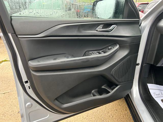 New 2025 Jeep Grand Cherokee 4WD image 7