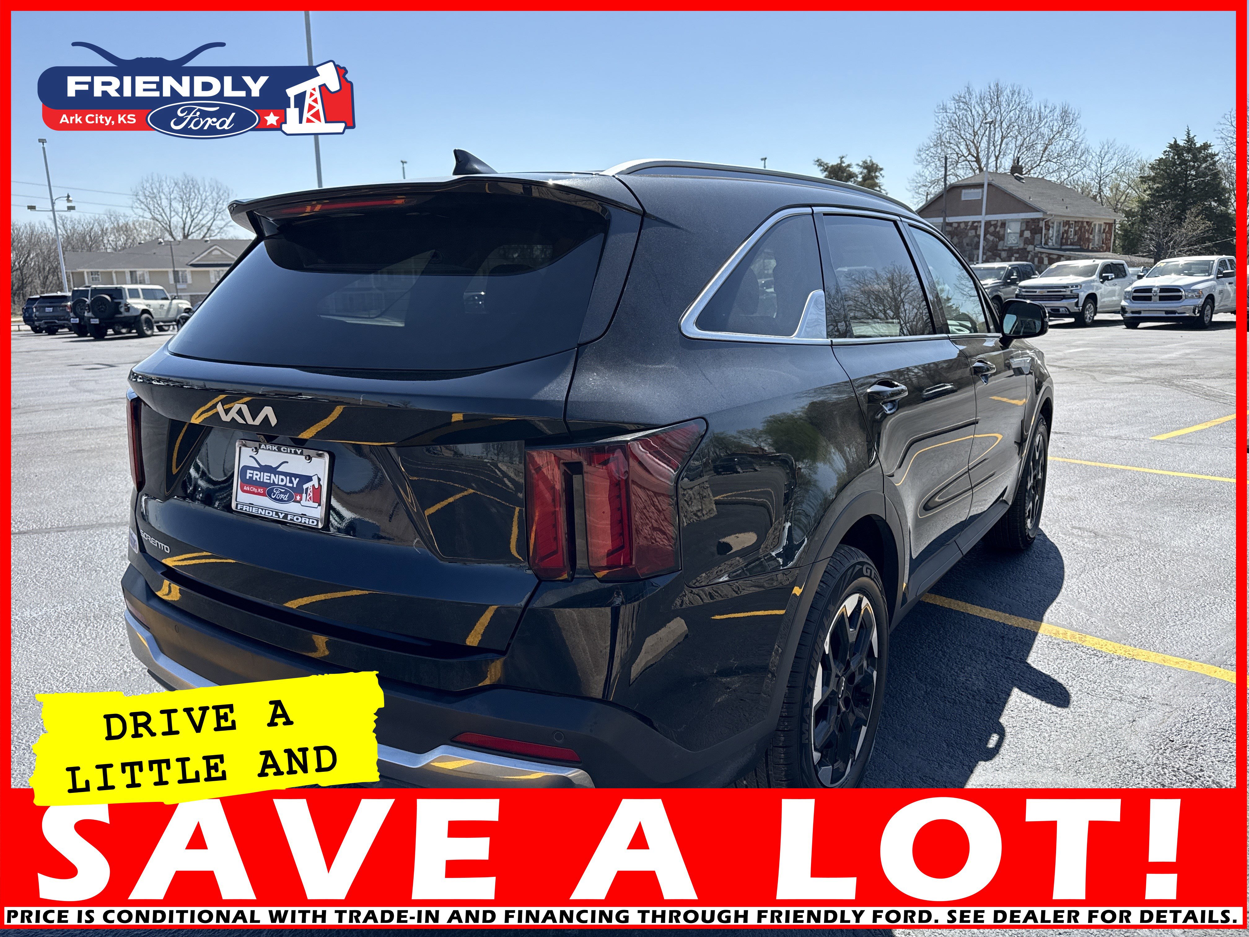 Used 2024 Kia Sorento S image 8