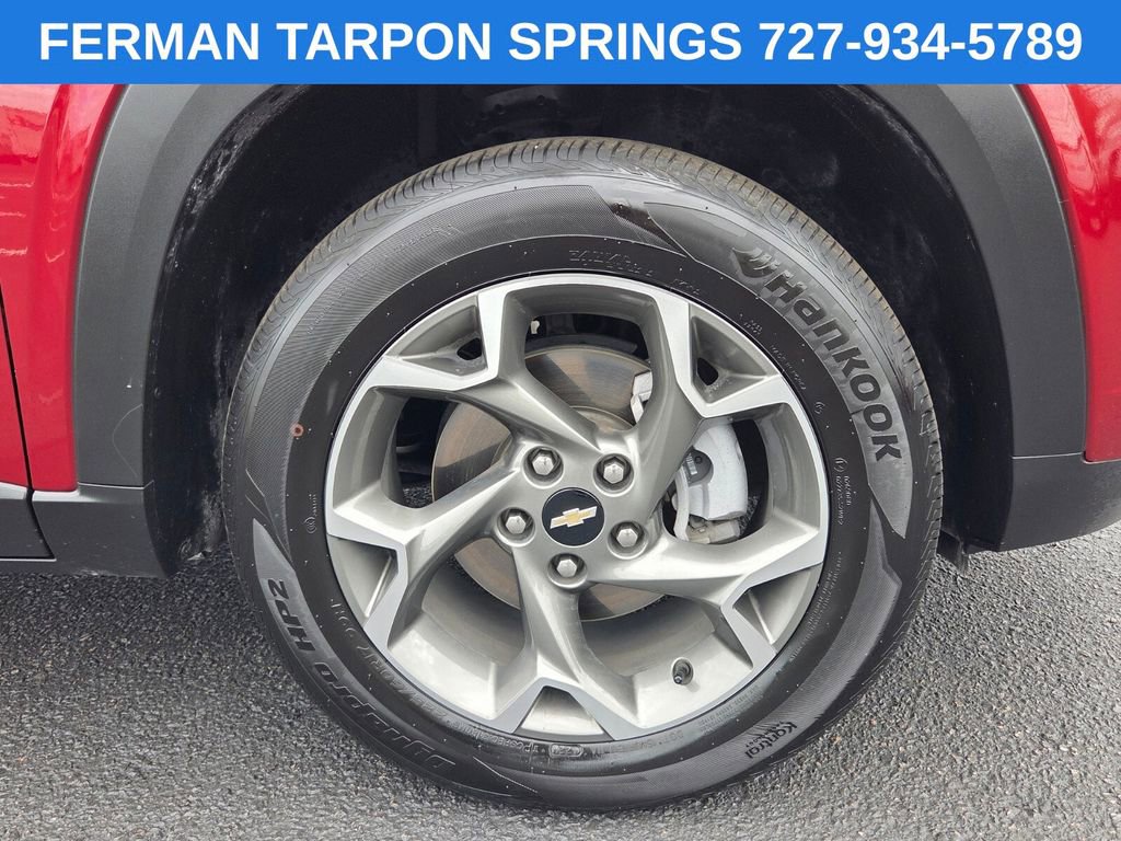 Certified 2025 Chevrolet Trax LT image 13