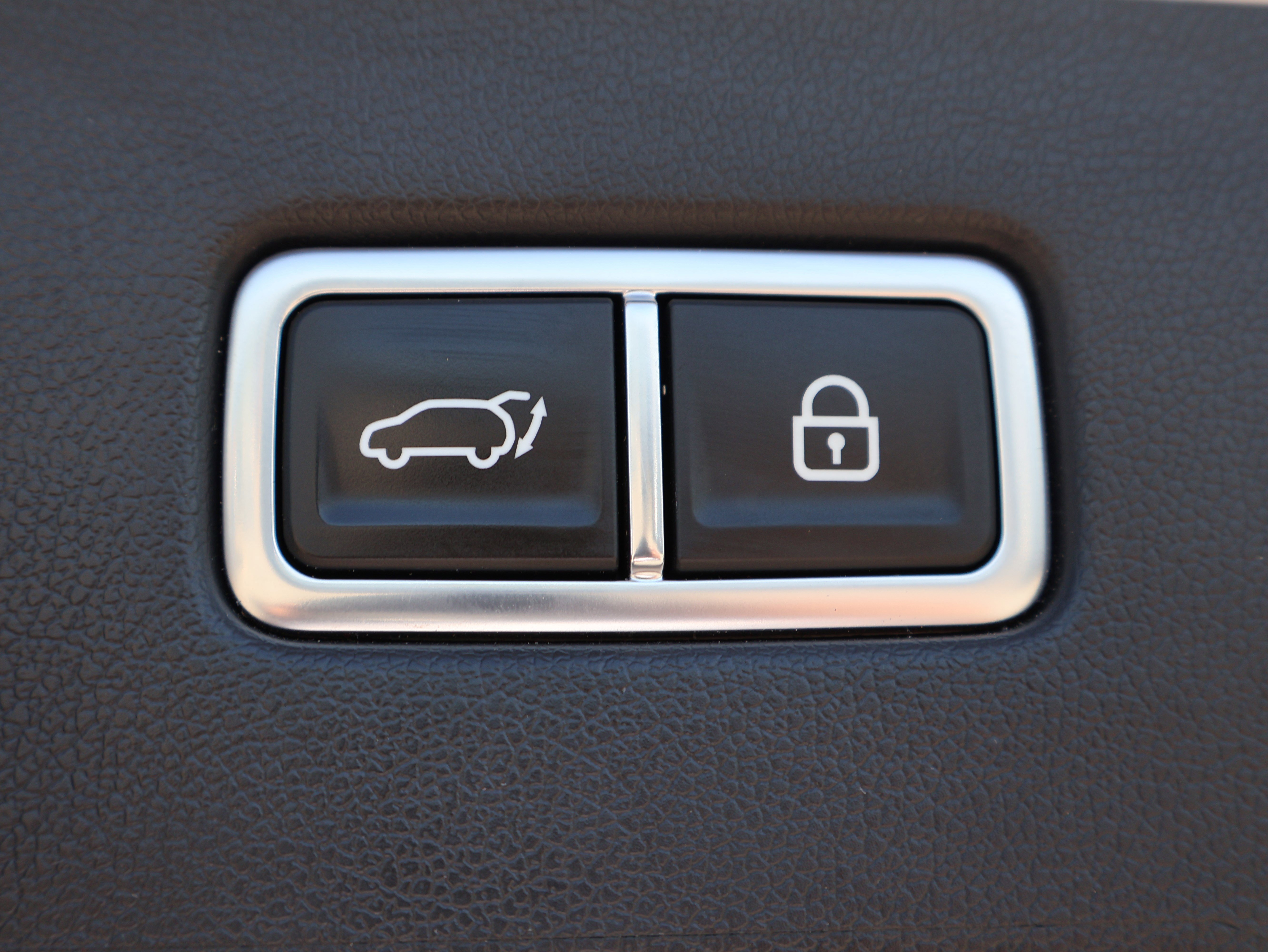 Used 2023 Kia Sorento SX Prestige AWD/4WD image 17