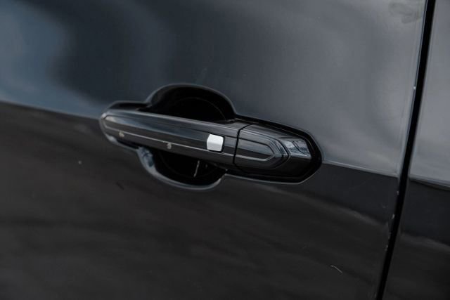 Used 2017 Cadillac ATS V w/ Luxury Package image 47