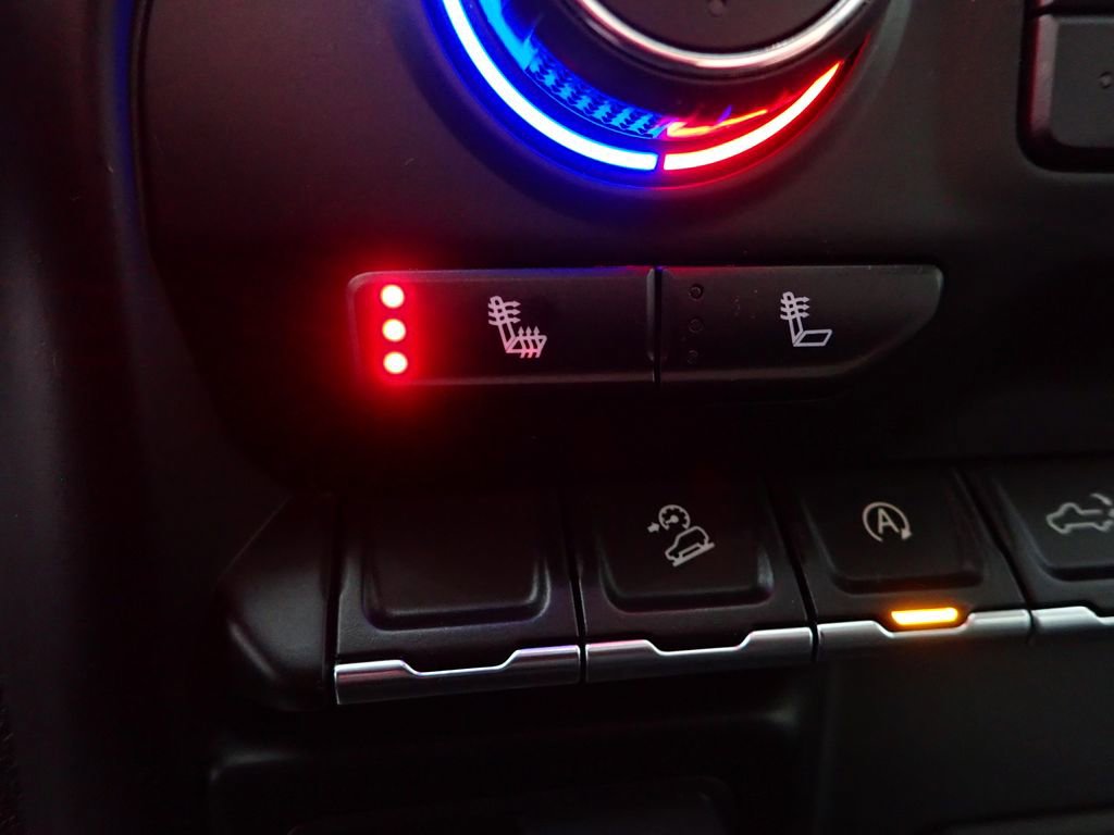 Used 2021 Chevrolet Silverado 1500 LT w/ Z71 Off-Road Package image 3