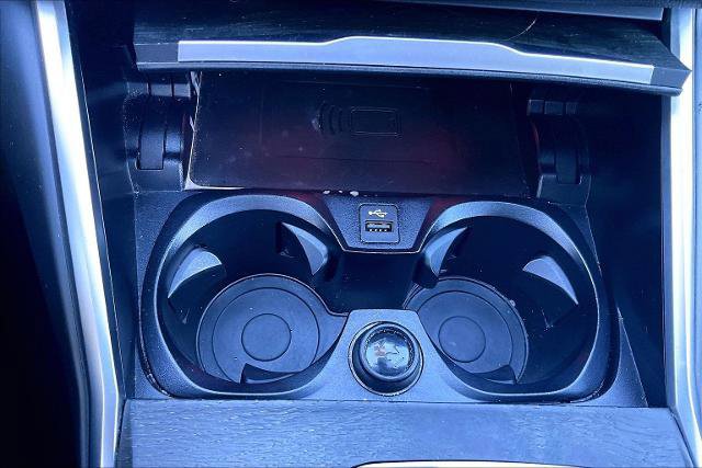 Used 2023 BMW 330i xDrive Sedan w/ Driving Assistance Package image 16