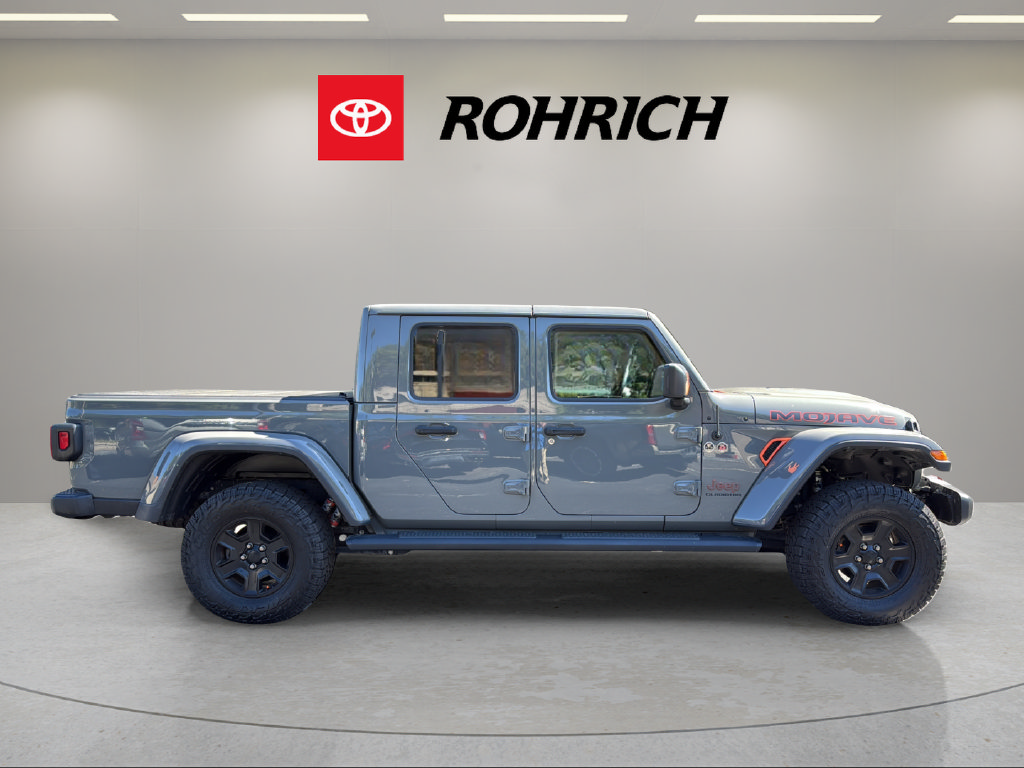 Used 2020 Jeep Gladiator Mojave AWD/4WD image 5