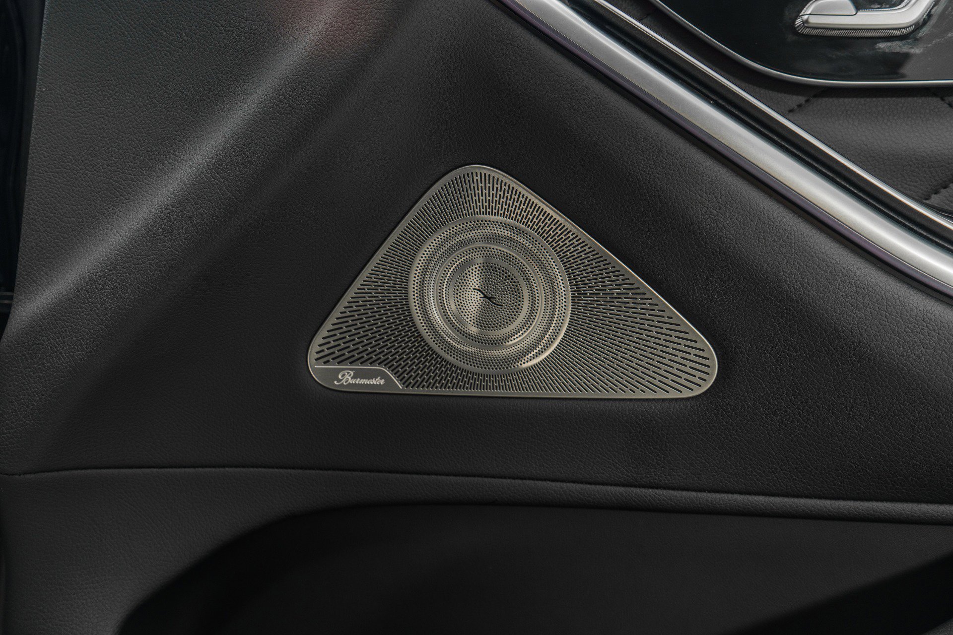 Used 2025 Mercedes-Benz S 580e 4MATIC Sedan image 46