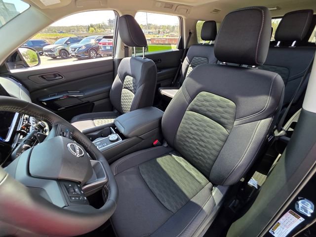 New 2026 Nissan Pathfinder SV AWD/4WD image 23