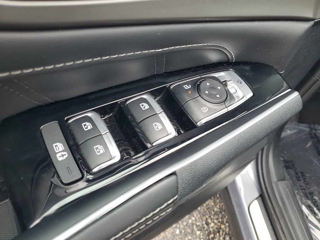 Used 2024 Kia Sorento SX FWD image 9