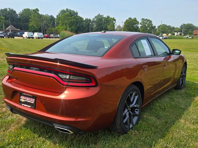 Used 2020 Dodge Charger SXT w/ Blacktop Package RWD image 25