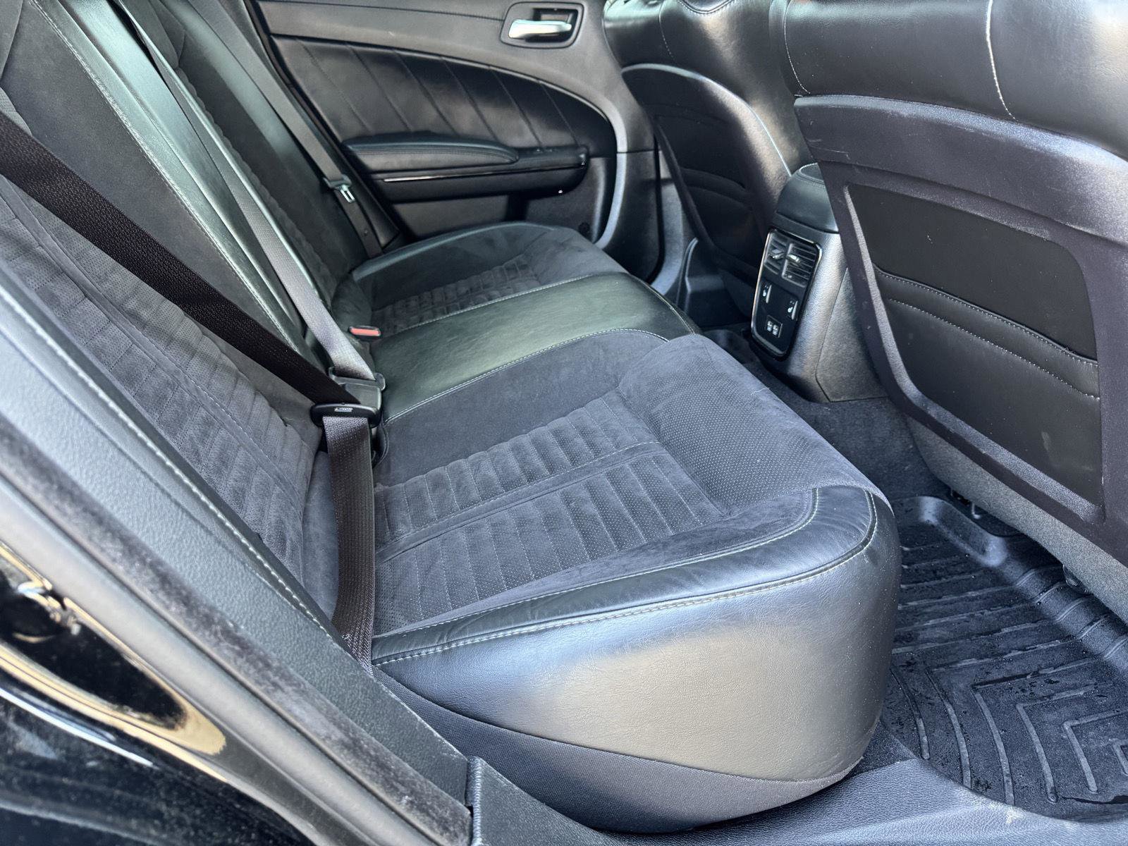 Used 2020 Dodge Charger Scat Pack w/ Daytona Edition Group image 18