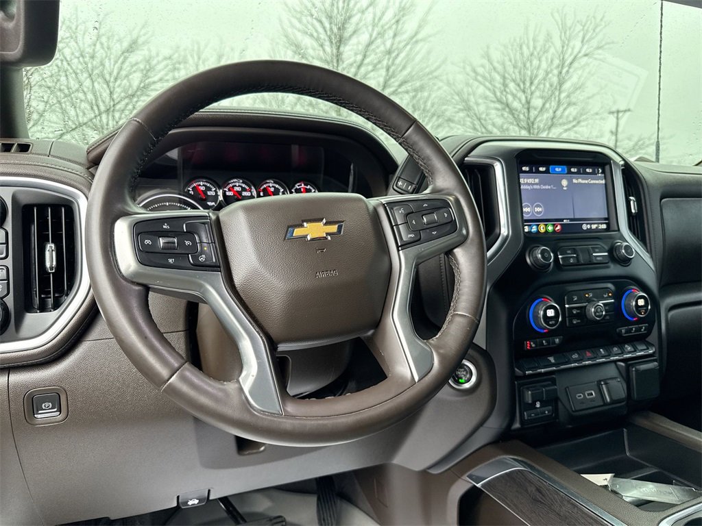 Used 2023 Chevrolet Silverado 2500 LTZ w/ LTZ Convenience Package image 19