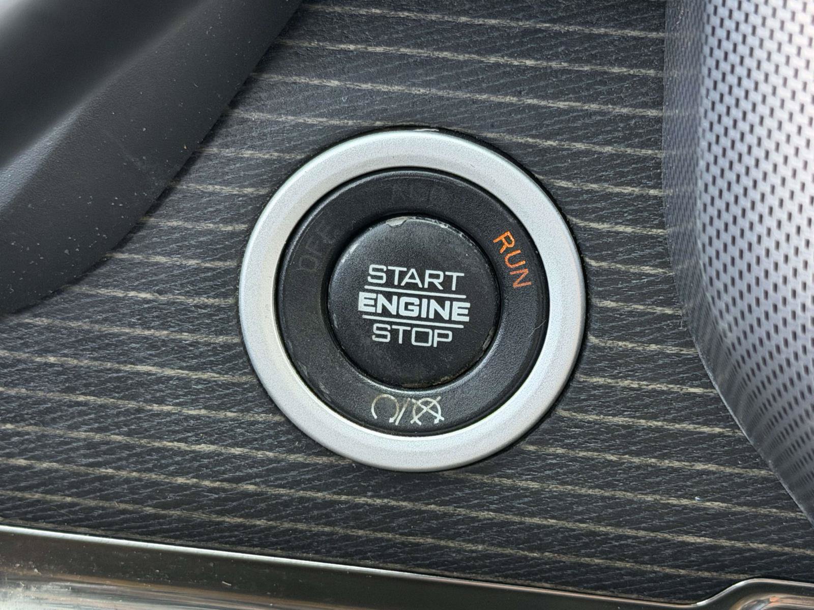 Used 2019 RAM 2500 Limited AWD/4WD image 18