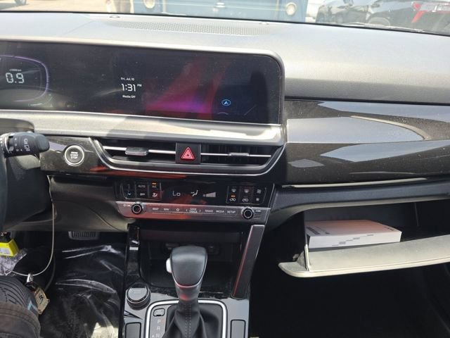 Used 2025 Kia Seltos S FWD image 9