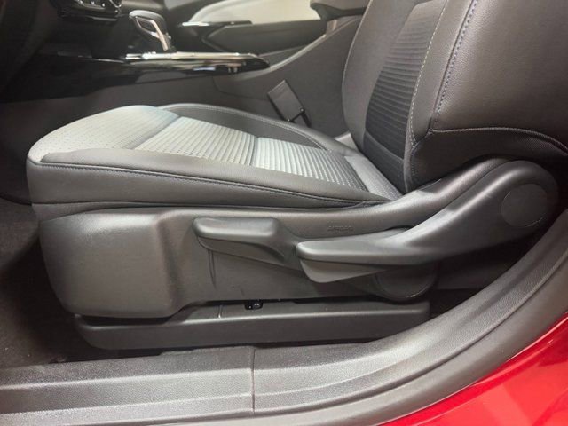 New 2026 Chevrolet Trax LT w/ Driver Confidence Package image 15