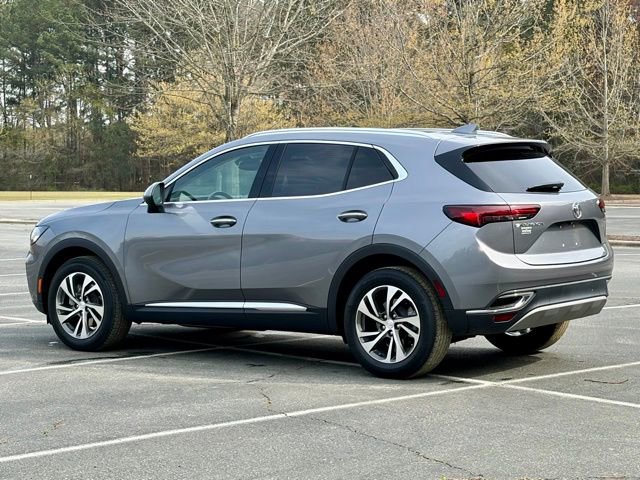 Used 2021 Buick Envision Essence w/ Technology Package I FWD image 4