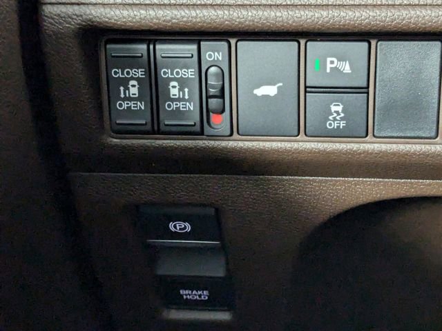 New 2026 Honda Odyssey Touring image 24