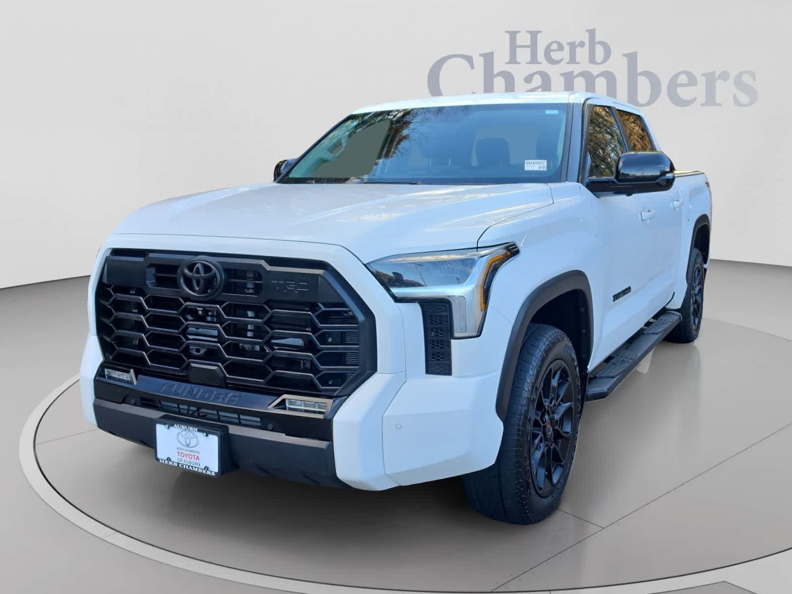 Used 2024 Toyota Tundra Limited w/ TRD Off-Road Package AWD/4WD image 10