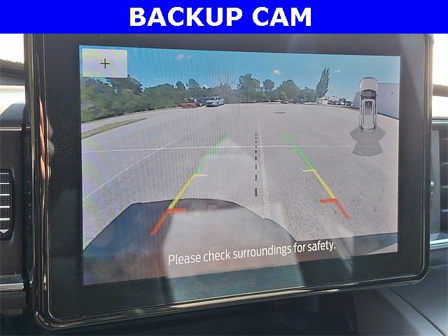 Used 2023 Ford Explorer XLT w/ Equipment Group 202A image 3